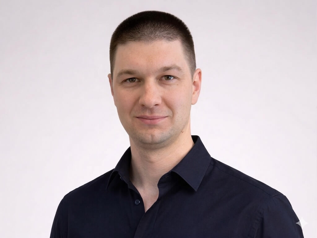 Виталий Иванов